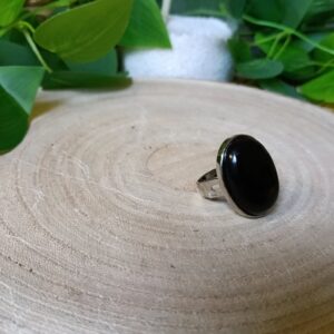 ⚫ Anillo de Obsidiana: Protección Radical, Verdad y Limpieza Profunda