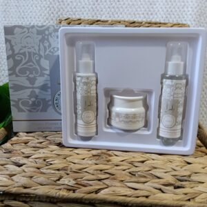 Set Desert Flower Hydration Triple In One