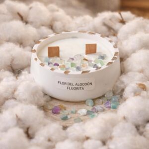 Vela Alquímica de Soja: Flor de Algodón & Fluorita – Envío en Resina Ecológica